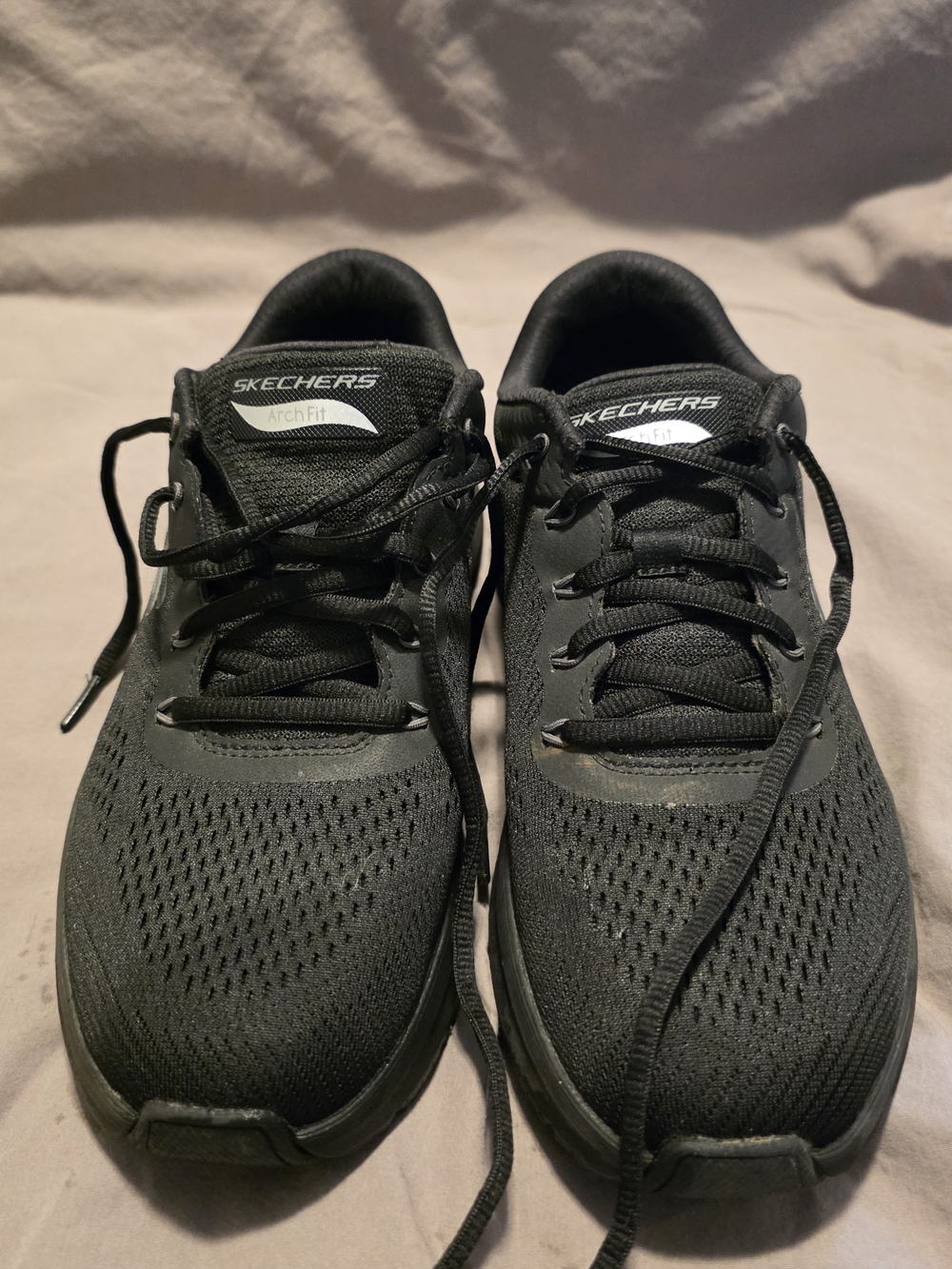 Skechers Black Arch Fit Knit Lace-Up Sneakers - Mens